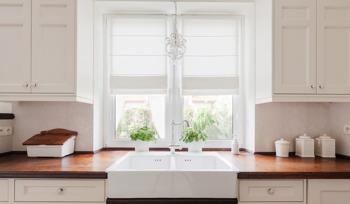 When to Replace Kitchen Cabinets